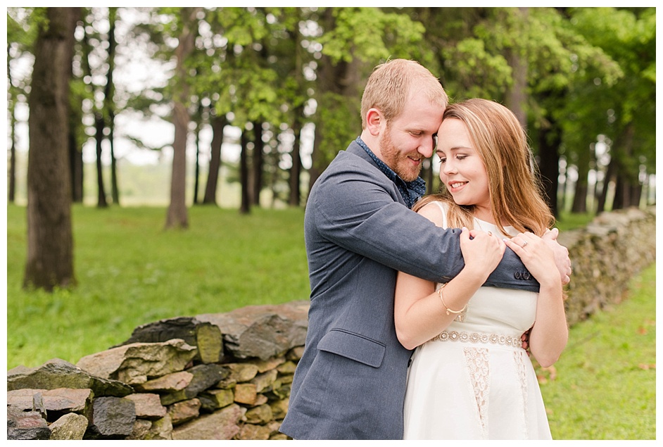 middleburg-va-engagement-photos-with-a-horse__0582