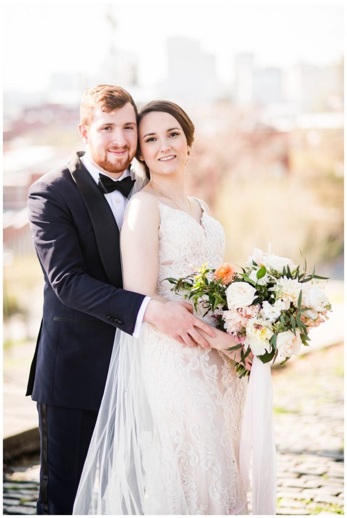 branch museum wedding in richmond va by rva wedding photographer sarah & dave photography formal portrait outdoors in libby hill park