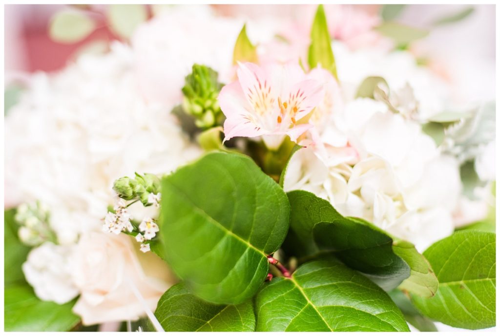 greenery and wedding flowers glory! one thing we love about spring weddings in richmond