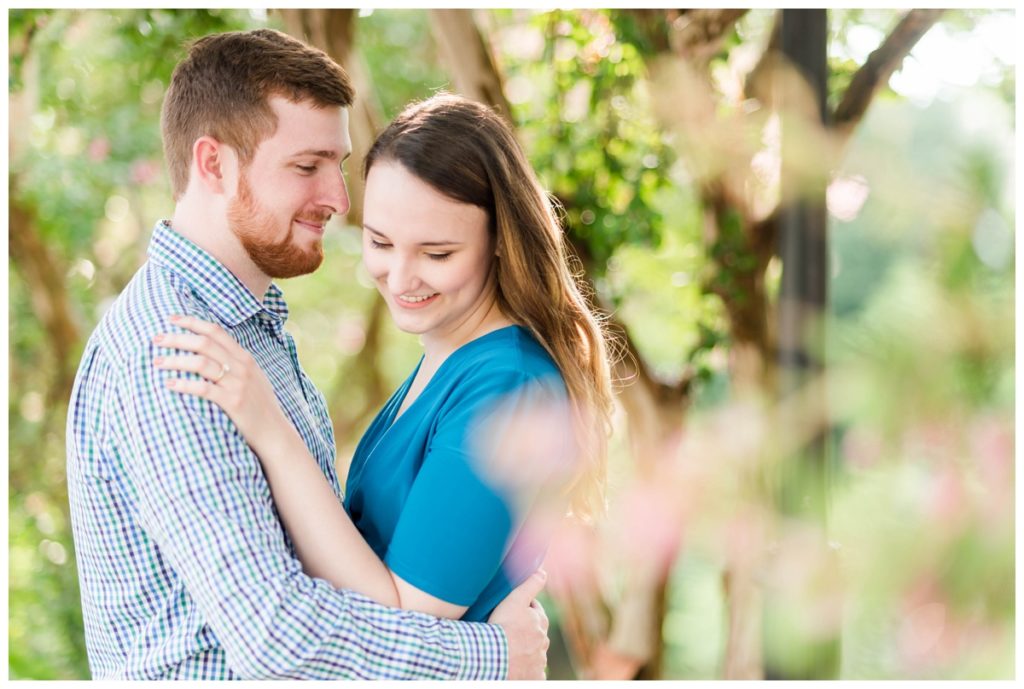 richmond engagement photos with grace and reid at libby hill park in the spring