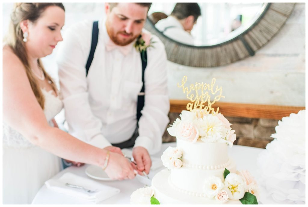 cutting the cake photo at richmond wedding venue