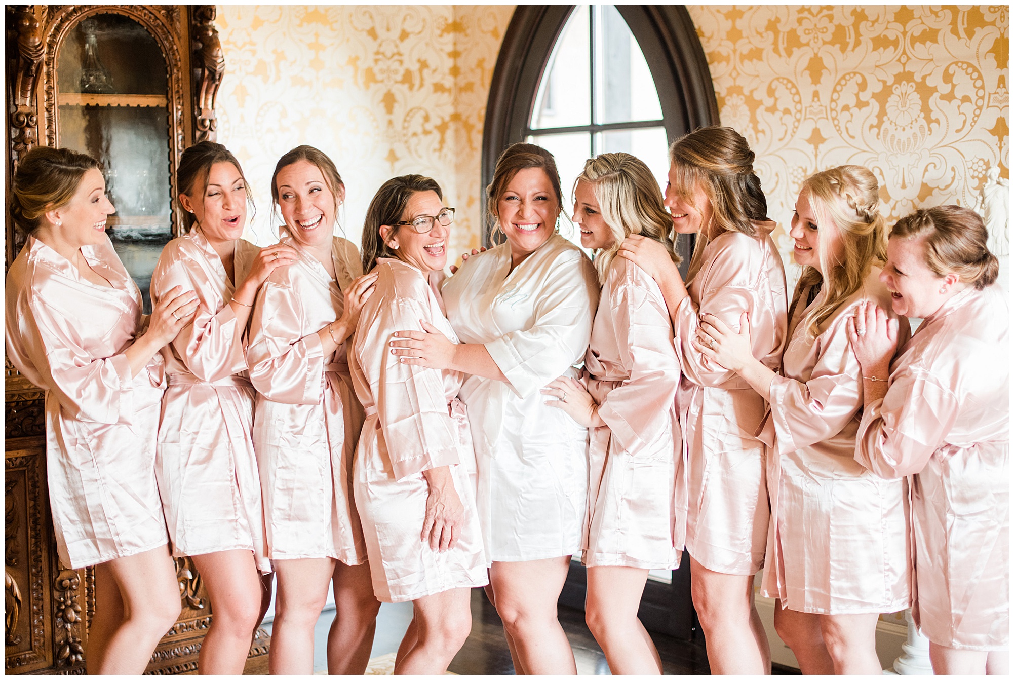 getting ready moment of our rva bride and bridesmaids at dover hall. by richmond wedding photographer Sarah & Dave Photography