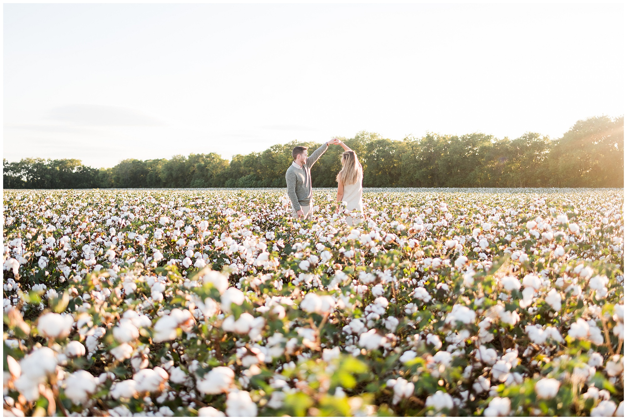 charles city virginia engagement session in cotton fields. in the fall by rva wedding photographer, sarah & dave photography