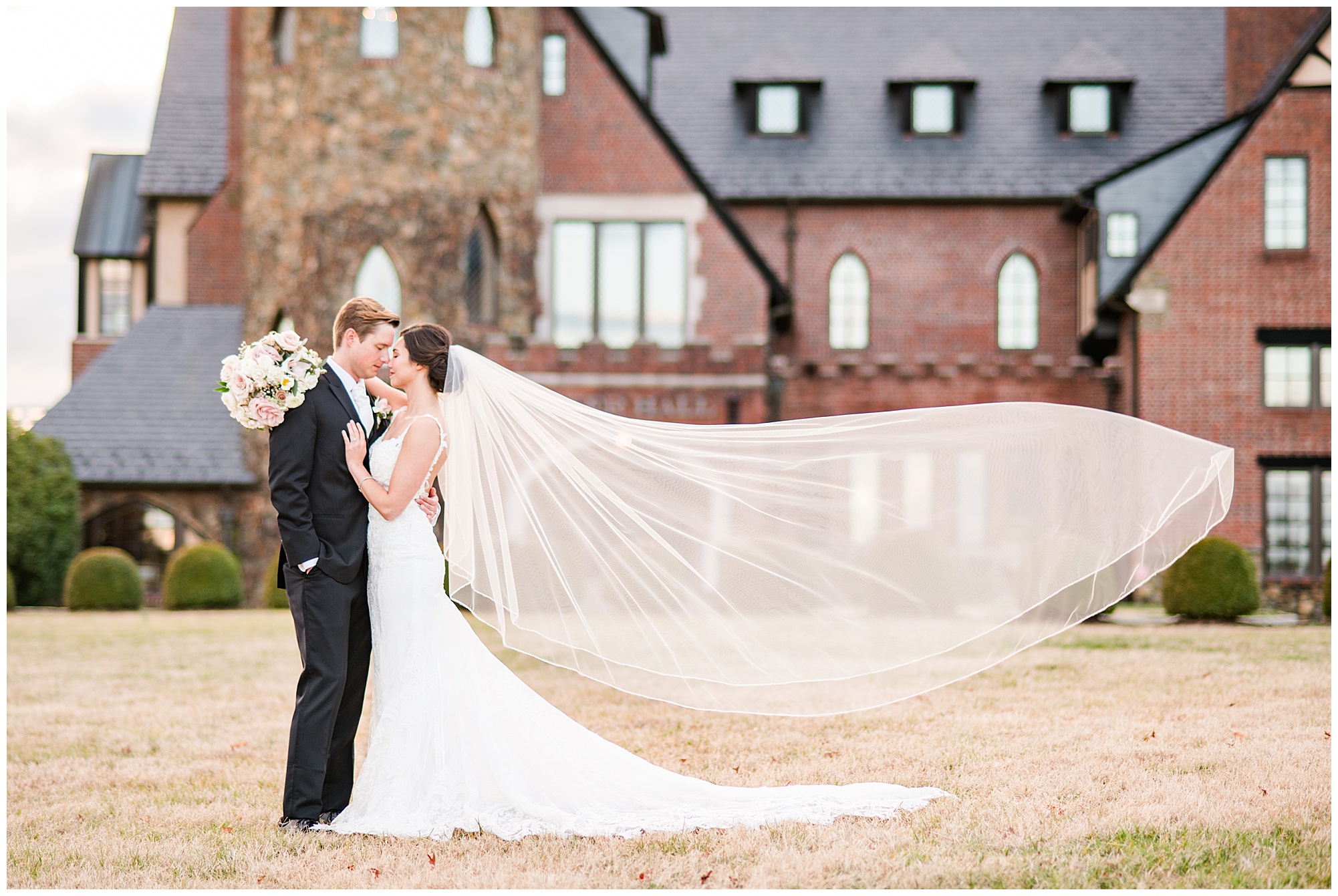 dover hall wedding. christine and dallas. in january. in winter. by richmond rva wedding photographer, sarah & dave photography